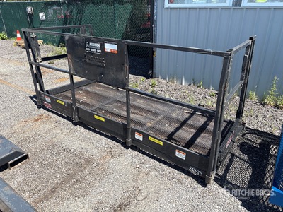 2022 Haugen 114 in 650 lb Personnel Basket