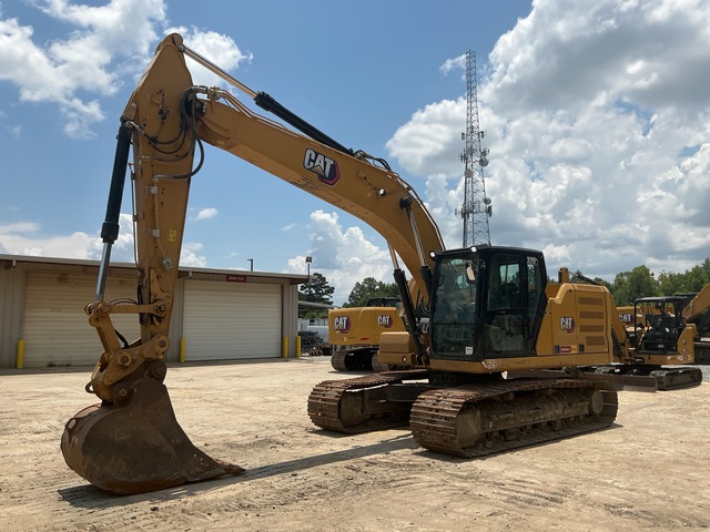 2022 Cat 320 Tracked Excavator