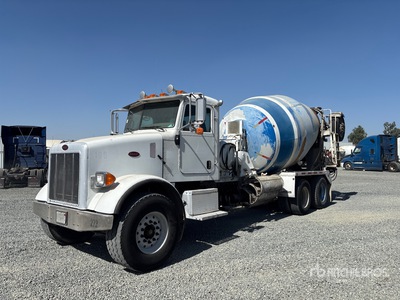 2007 Peterbilt 357 8x4 Mixer Truck