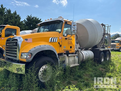 2003 Mack 600 6x2 Betoniera