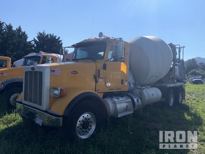 2016 Peterbilt 330 6x2 Betoniera