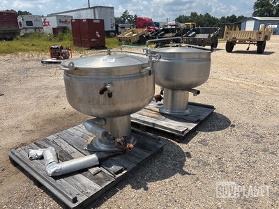 (2) Crown Food Service KDPS-60F Steam Kettle