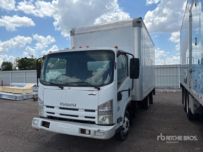 2011 Isuzu NPR 4x2 Camion fourgon (Inoperable)