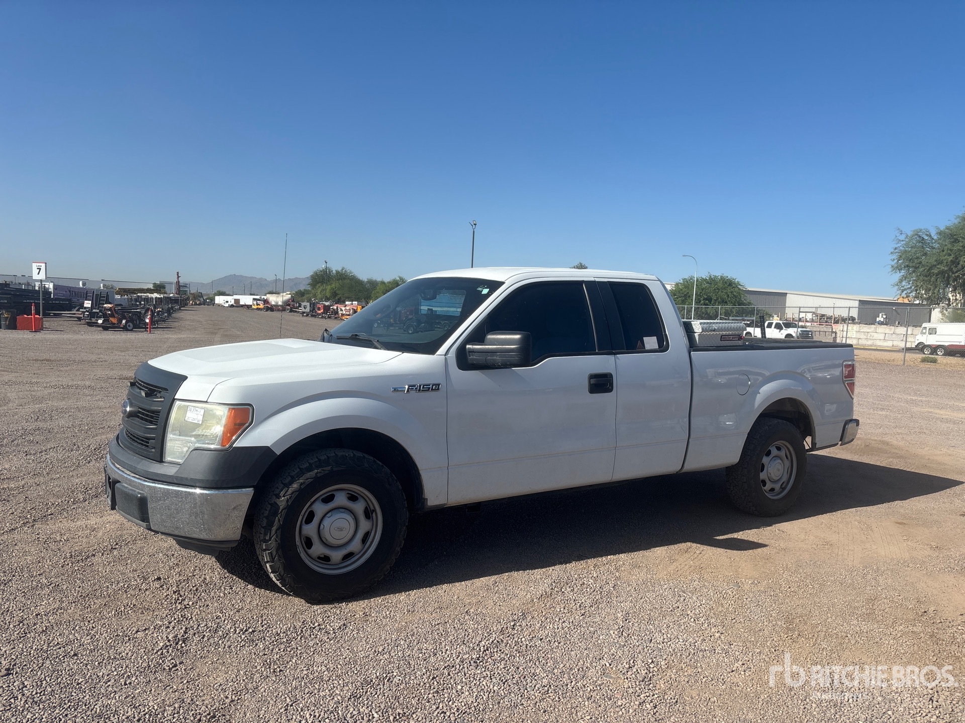2013 Ford F-150 XL 4x2 Extended Cab Pickup