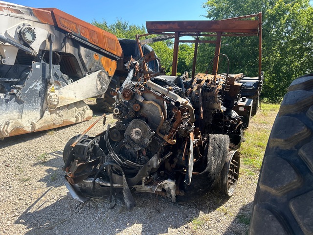 2023 Kenworth T880 6x4 Roll-Off Truck (Inoperable)