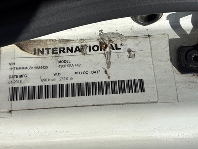 2019 International 4300 Van Truck