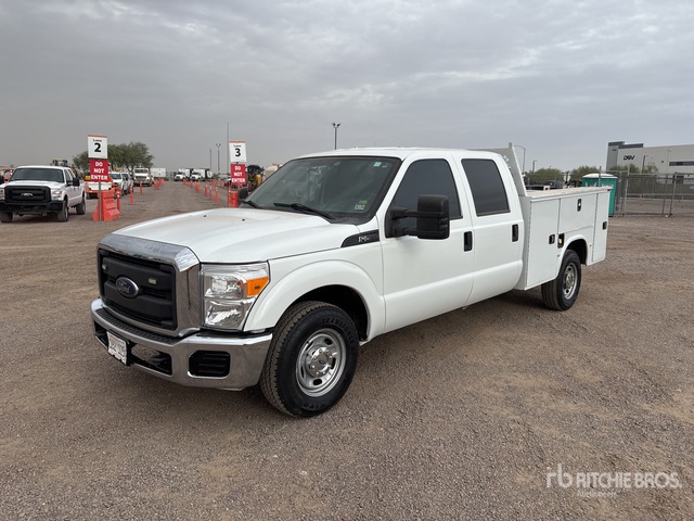 2016 Ford F-250 XL 4x2 Crew Cab Utility Truck