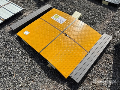 Quantity of (20) 3 ft x 4 ft Steel Diamond Plate その他 - 店舗 & 倉庫