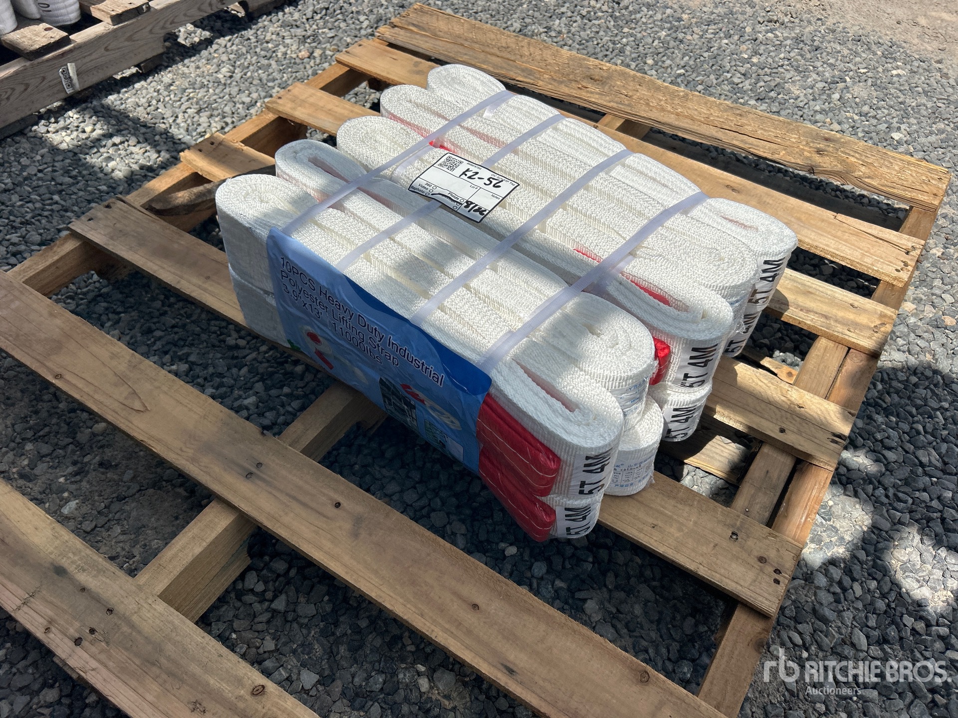 Quantity of (10) 3.9 in x 13 ft Heavy Duty Industrial Polyester Lifting Sling (Unused)