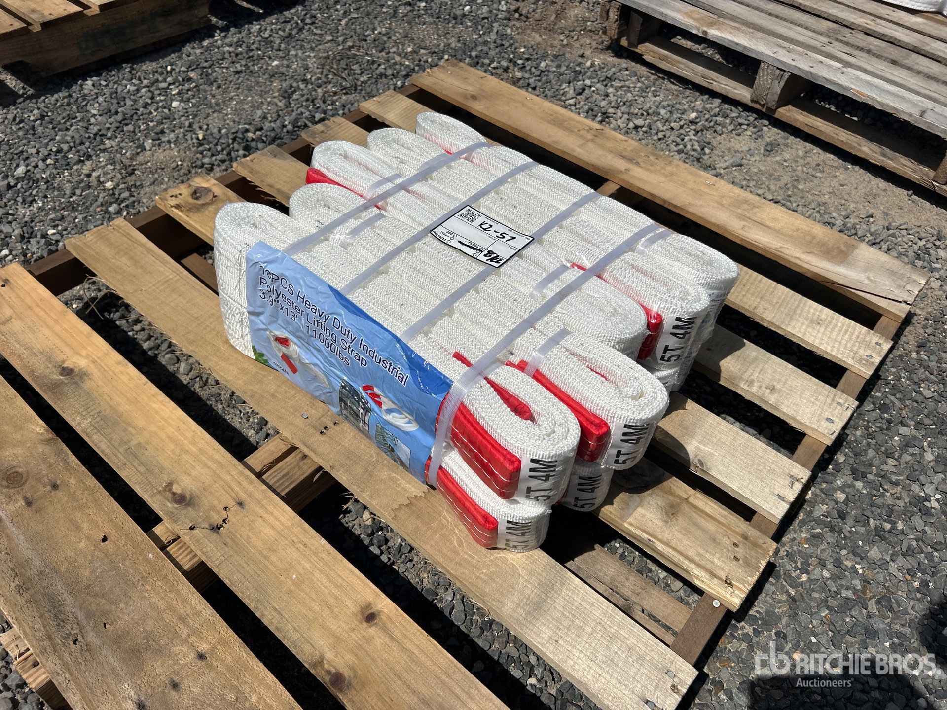 Quantity of (10) 3.9 in x 13 ft Heavy Duty Industrial Polyester Lifting Sling (Unused)