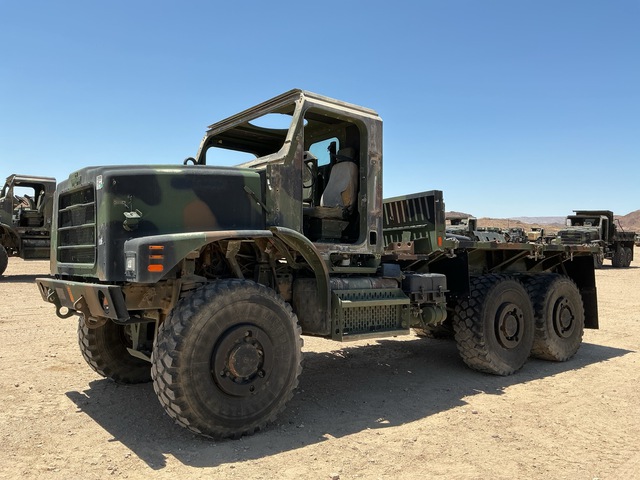 Oshkosh AMK25 MTVR 7 Ton 6x6 Cargo Truck
