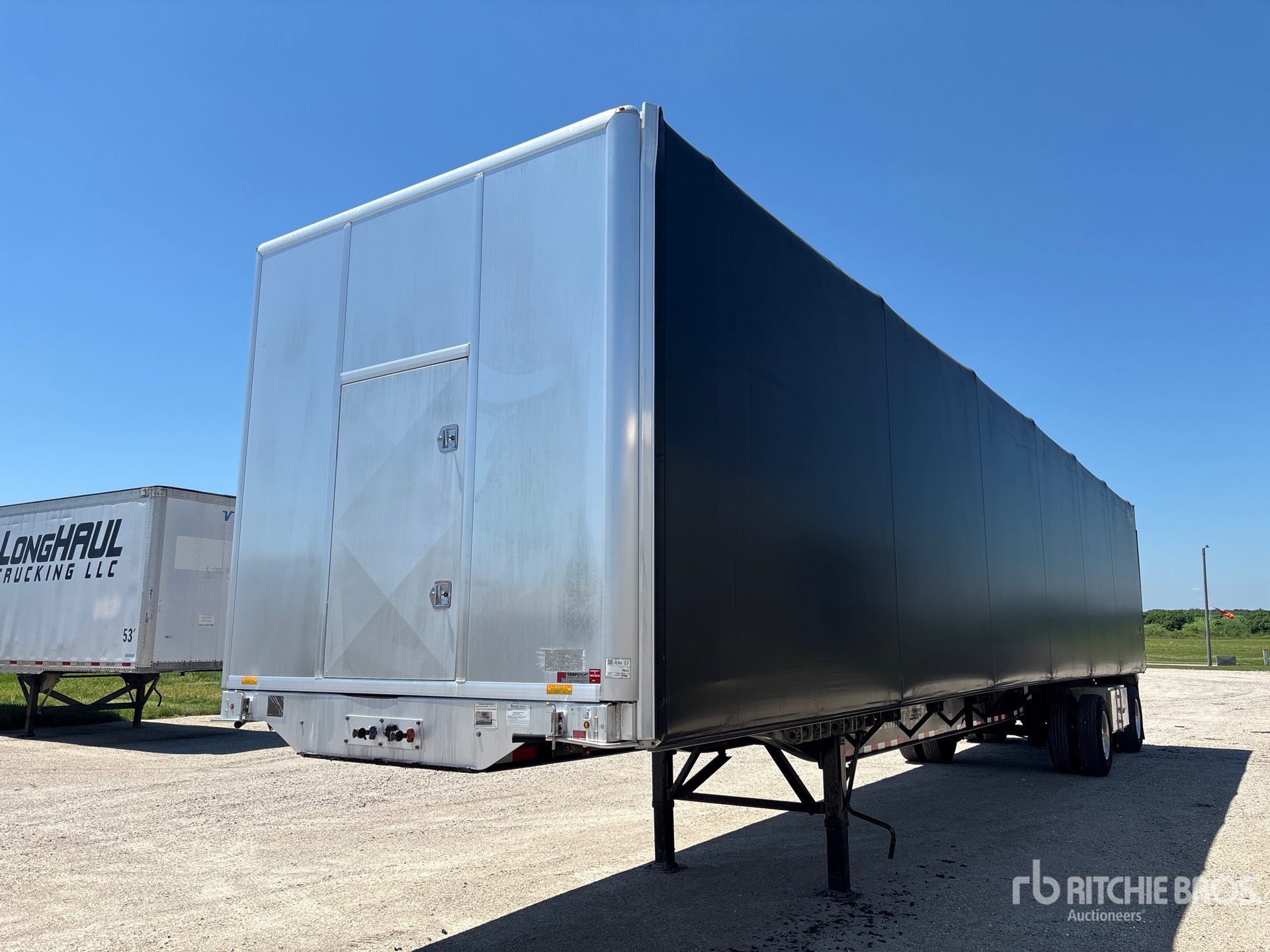 2022 Transcraft FLC1TCM 48 ft T/A Spread Axle Curtain Side Trailer