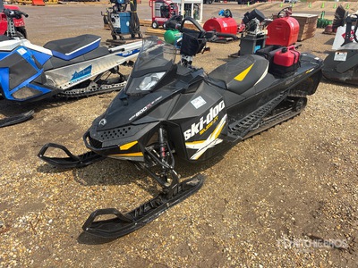 2012 Ski Doo Summit X 800R Snowmobile