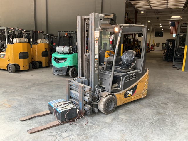 2019 Cat MH 2ET4000 Electric Forklift