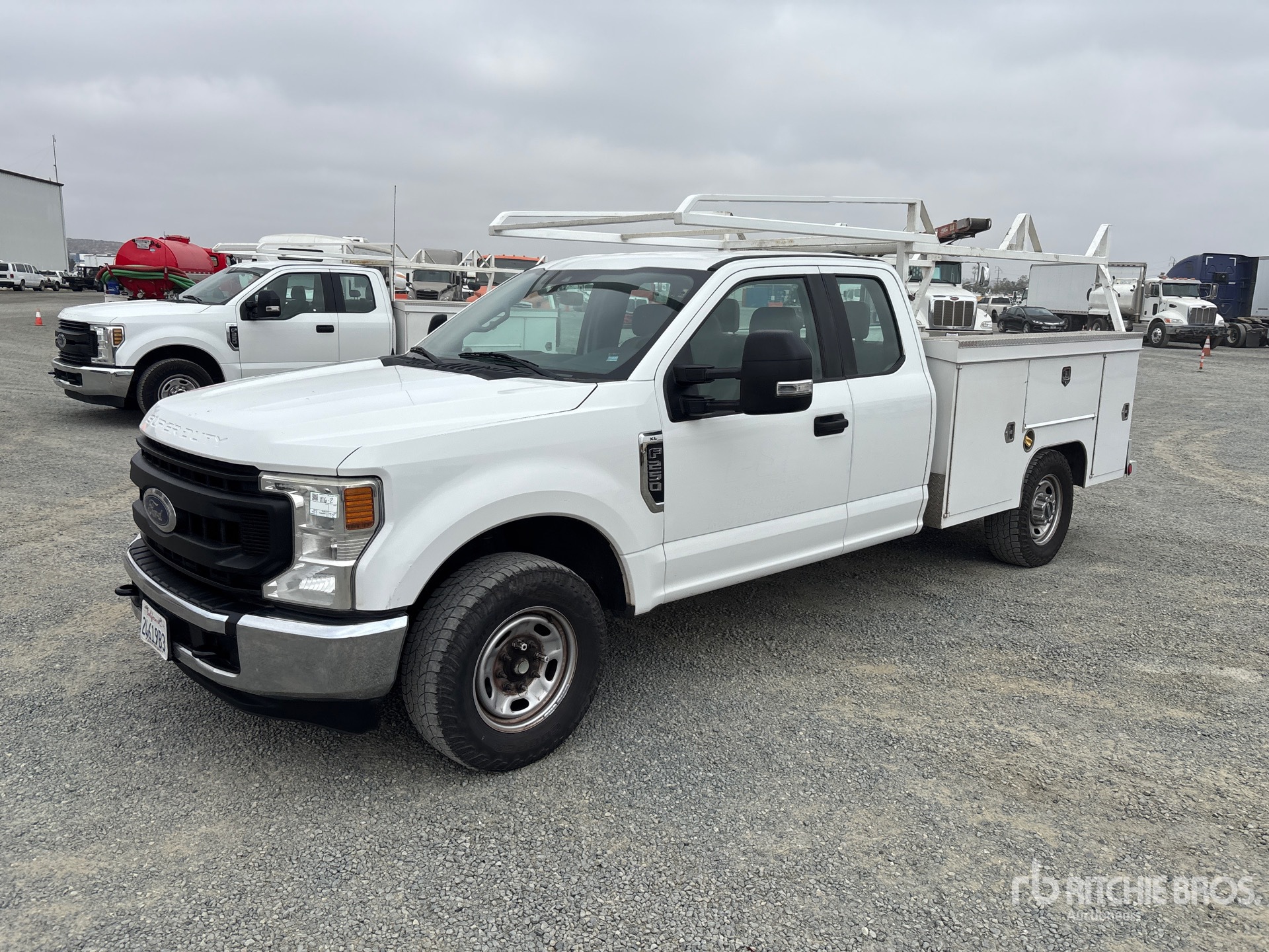 2020 Ford F-250 4x2 Extended Cab Utility Truck