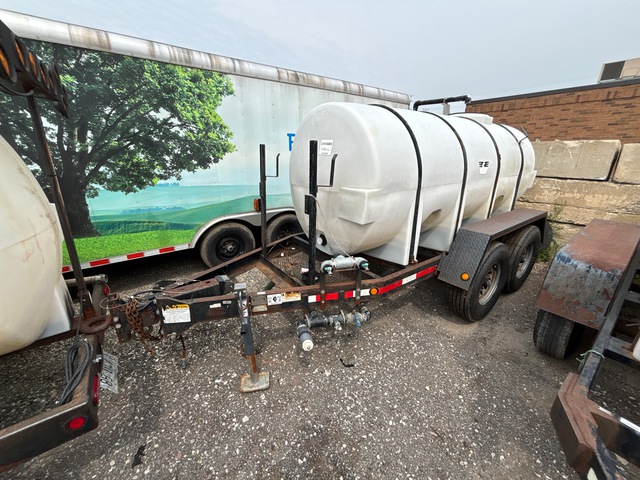 2010 Wylie 1000 gal T/A Water Tank Trailer