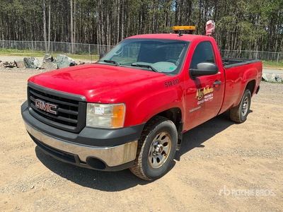 2010 GMC Sierra 1500 4x2 Pickup
