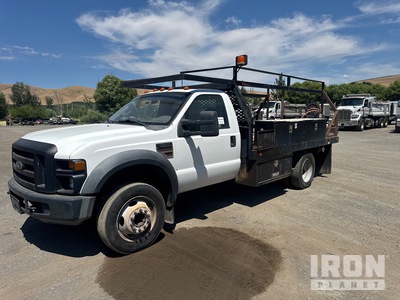 2008 Ford F-450 XL 4x2 Flatbed Truck