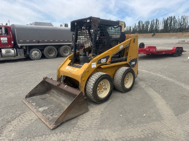 2013 Cat 226B3 Skid Steer Loader 2013 Cat 226B3 Skid Steer Loader