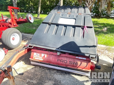 Toro Pro Sweep Hydraulic 4 ft 6 in Lawn Sweeper
