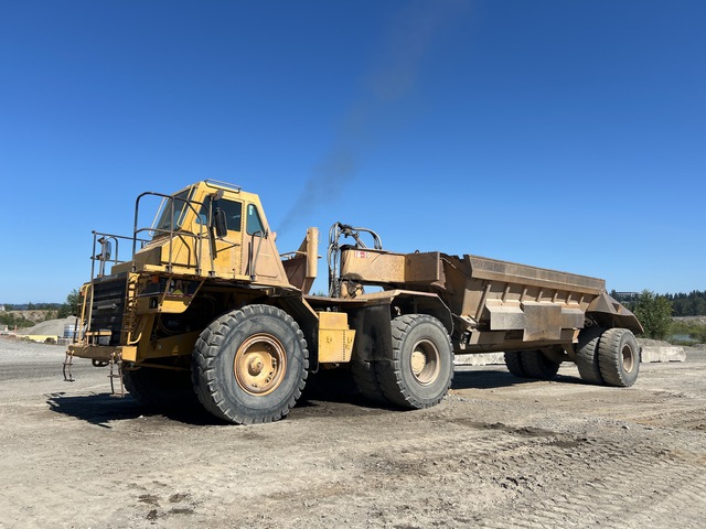 1993 Cat 773B Haul Truck w/ Off-Road Belly Dump Trailer