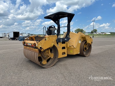 2012 Cat CB64 Vibratory Double Drum Roller