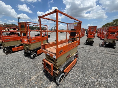 2017 JLG 1932R Electric Scissor Lift