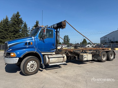 2005 Sterling LT9500 6x4 ロールオフトラック