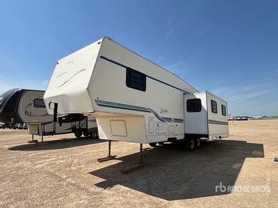 1996 Gulf Stream Seak Hawk 30 ft T/A Travel Trailer