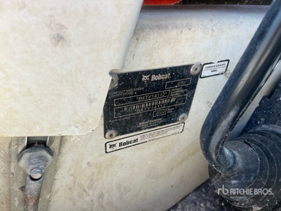 2023 Bobcat S70 Mini pala
