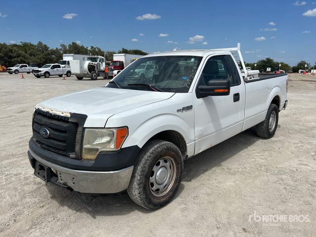 2013 Ford F-150 XL 4x2 Pickup