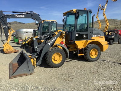 2017 John Deere 244K-II Wiellader
