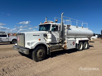 1991 Western Star 4900 6x4 Fuel Truck