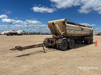 2011 Midland SL4200 26 ft 6 in Quad/A End Dump Trailer