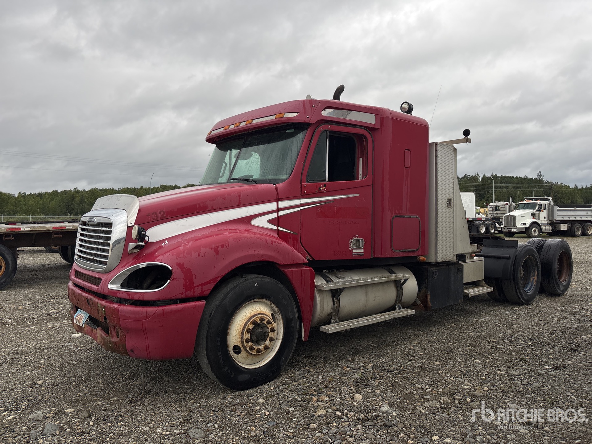 2009 Freightliner Columbia 6x4 Sleeper Prime Mover (Inoperable)