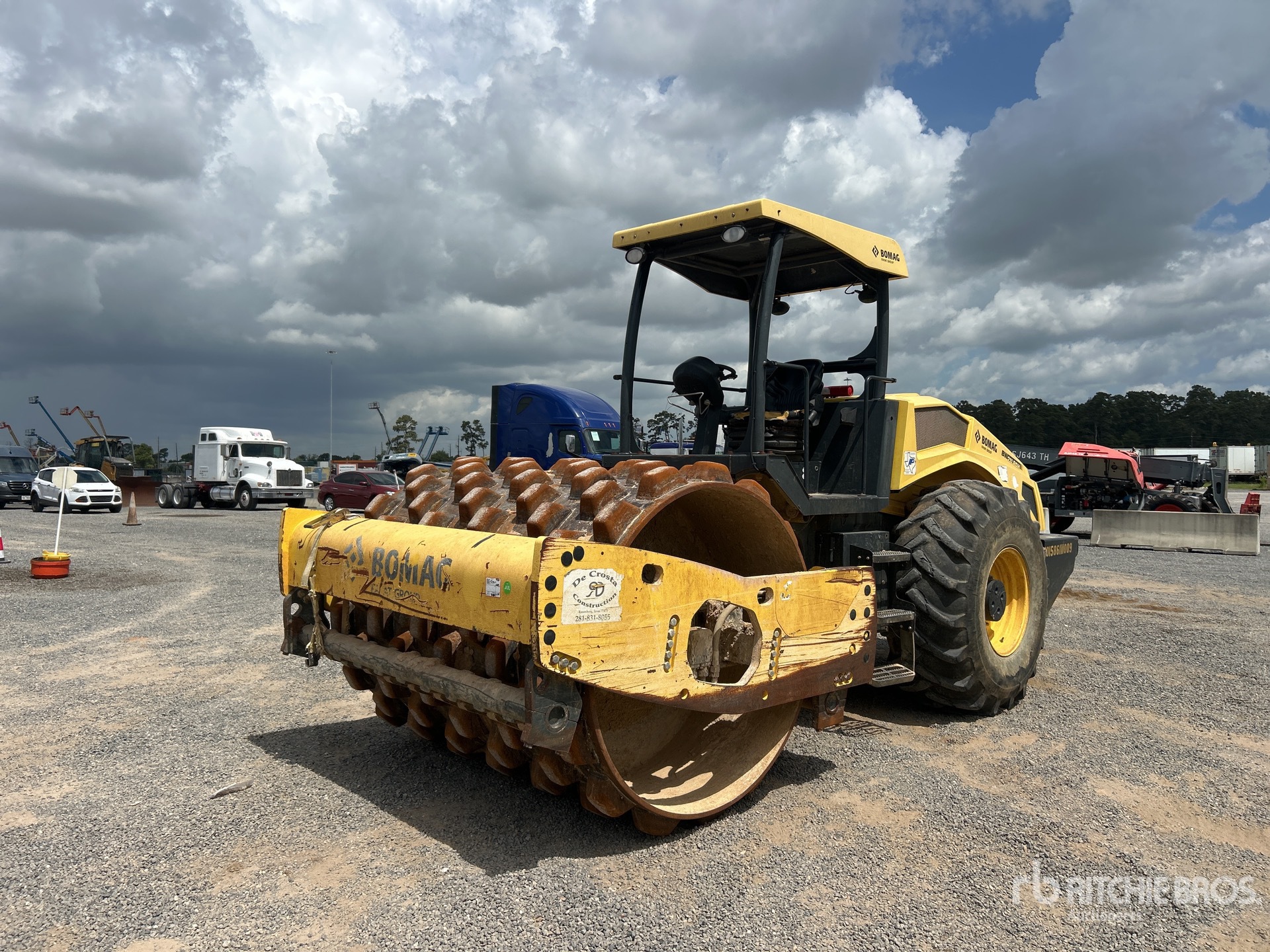 2016 Bomag BW211PDH-5 Padfoot Drum Compactor