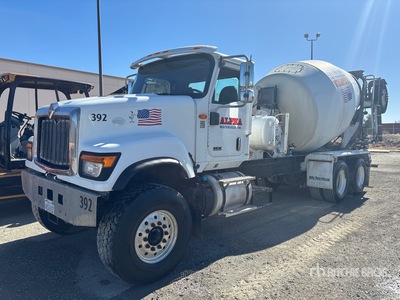 2019 International HX515 8x4 Mixer Truck