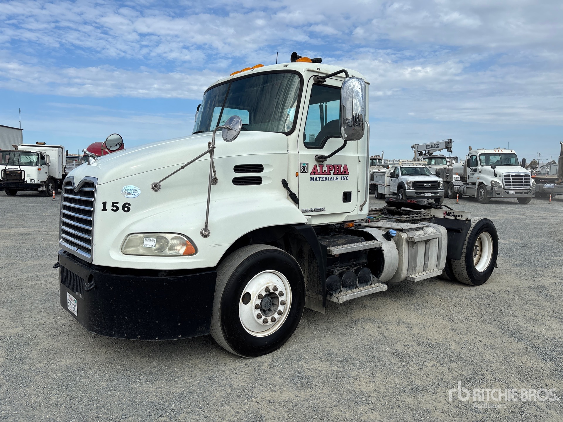 2014 Mack CXU612 4x2 S/A Day Cab Truck Tractor