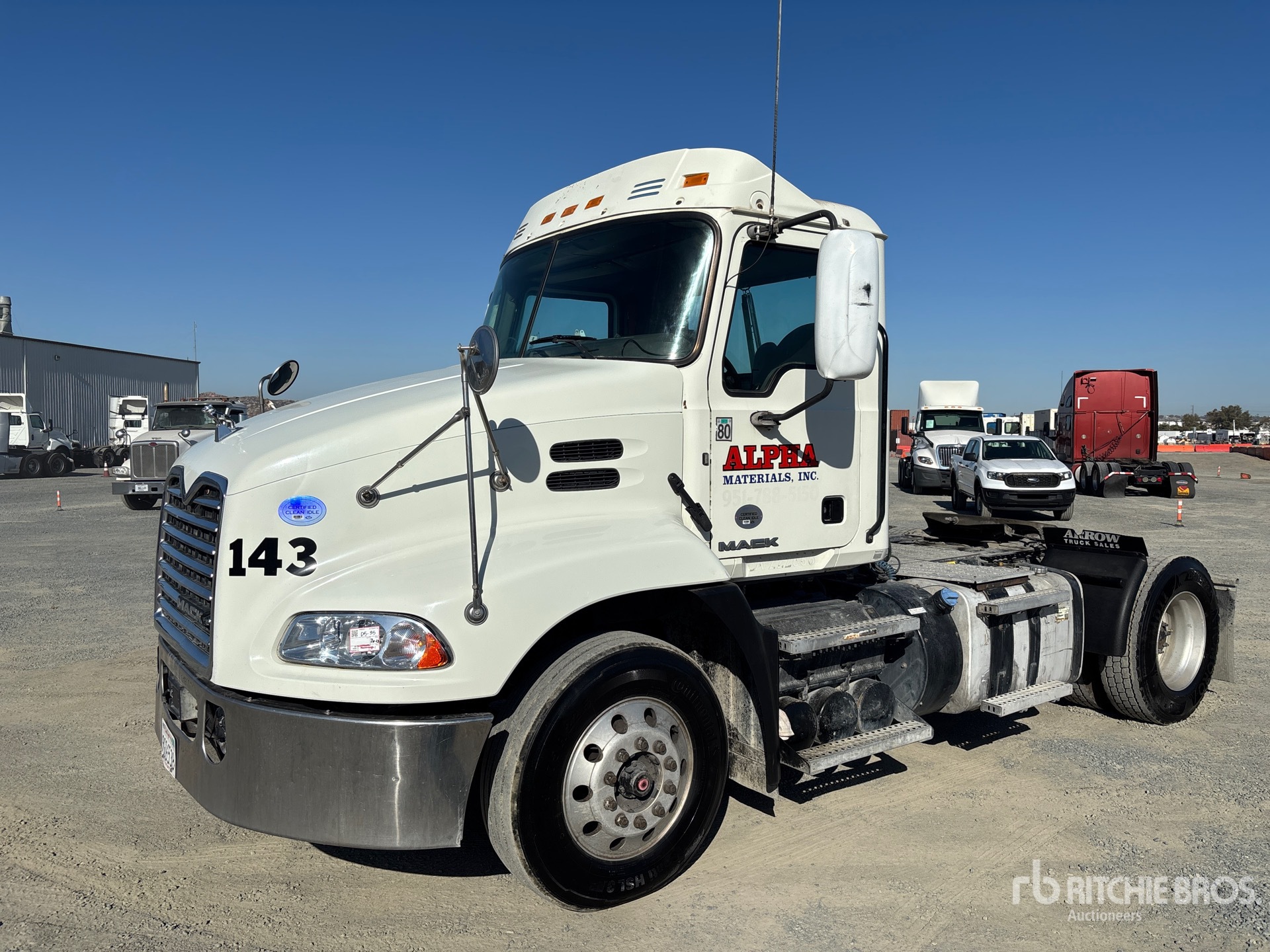 2016 Mack CXU600 4x2 S/A Day Cab Truck Tractor