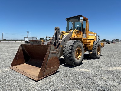 2000 Volvo L120C Wheel Loader