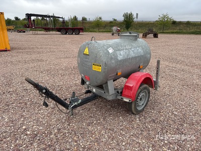 Hubiere H111T11CN 500 L Citerne A Eau 1 Essieu S/A صهريج