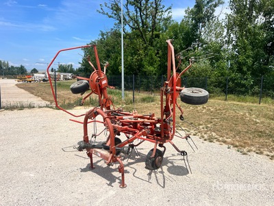 Fella TH450DHY 3-Point 1 Rotor Faneuse مجففة القش