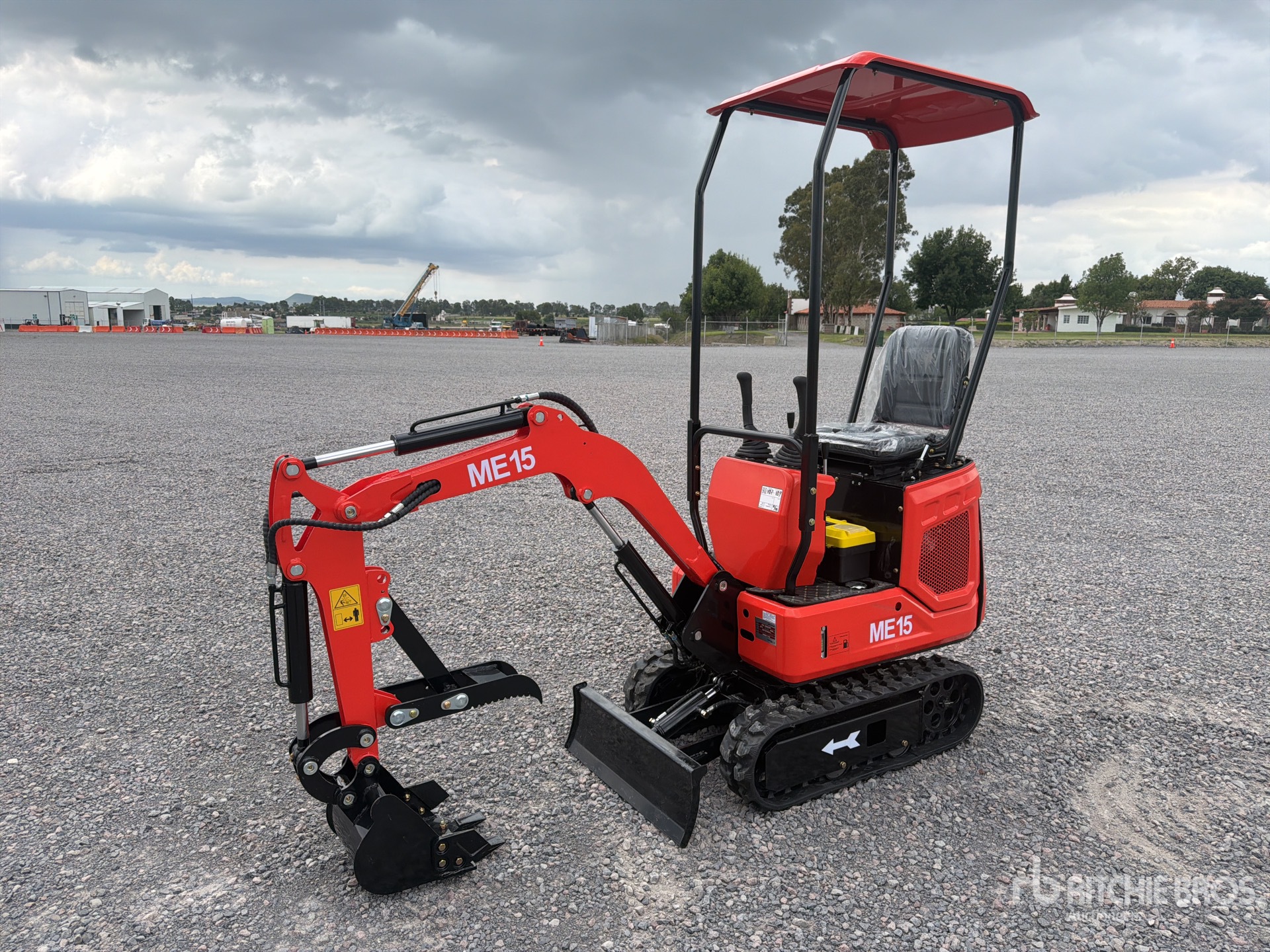 2026 ME15 Miniexcavadora (Sin Usar) / Mini Excavator (Unused)