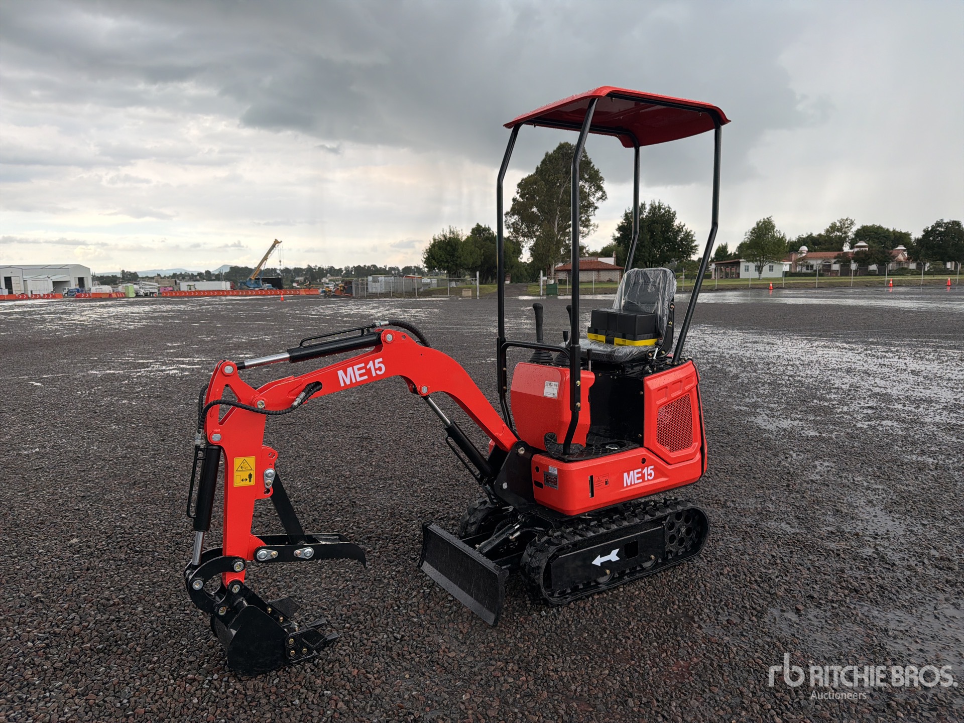 2026 ME15 Miniexcavadora (Sin Usar) / Mini Excavator (Unused)
