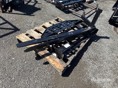 2026 GIYI GY-DHC 60 in Skid Steer Forks (Unused)
