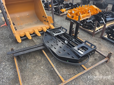 2026 GIYI GY-SF60 59 in Mini Side Shift Skid Steer Forks (Unused)