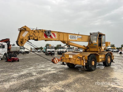 1990 Locatelli Gril 827 27 ton رافعة للطرق الوعرة