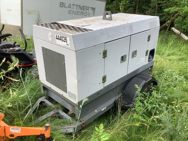 2008 Wacker Neuson G25 24.4 kVA Mobile Generator Set