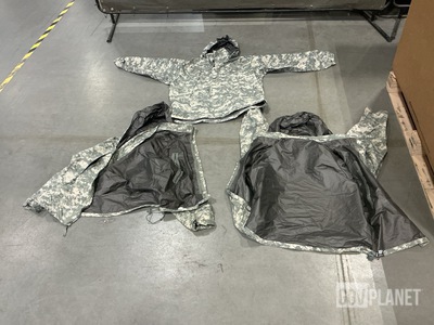 (55) Propper Wet Weather Jackets