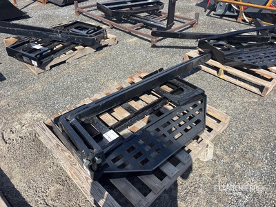 2026 GIYI GY-DHC 59 in Mini Skid Steer Forks (Unused)